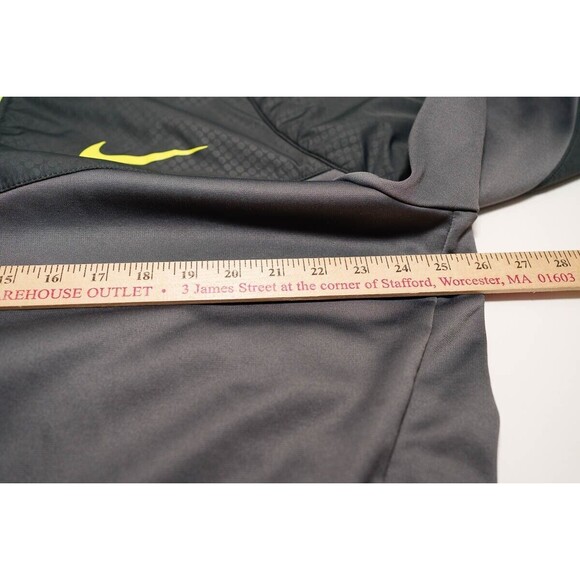 Nike Therma Fit XL gray running jacket - Picture 3 of 6